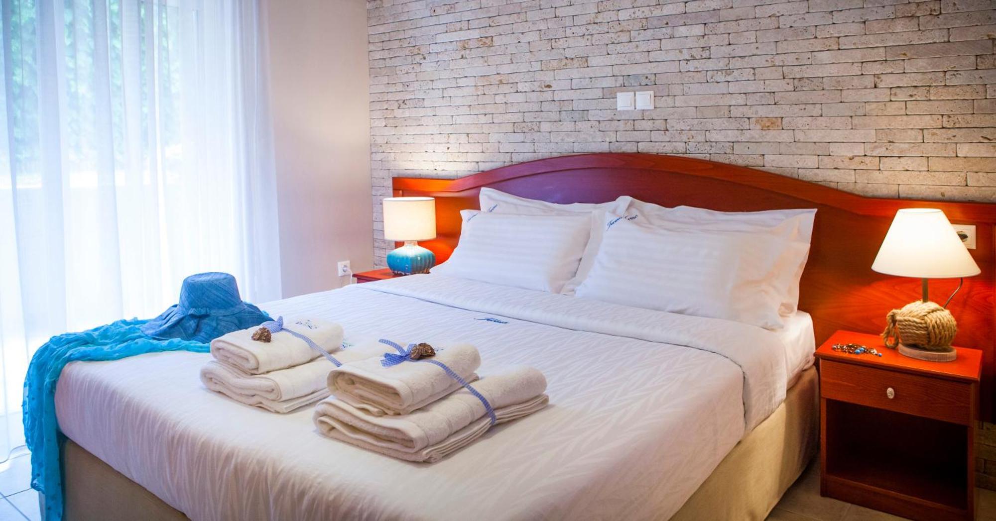 Villa Teresa Luxury Suites Limenas  Room photo